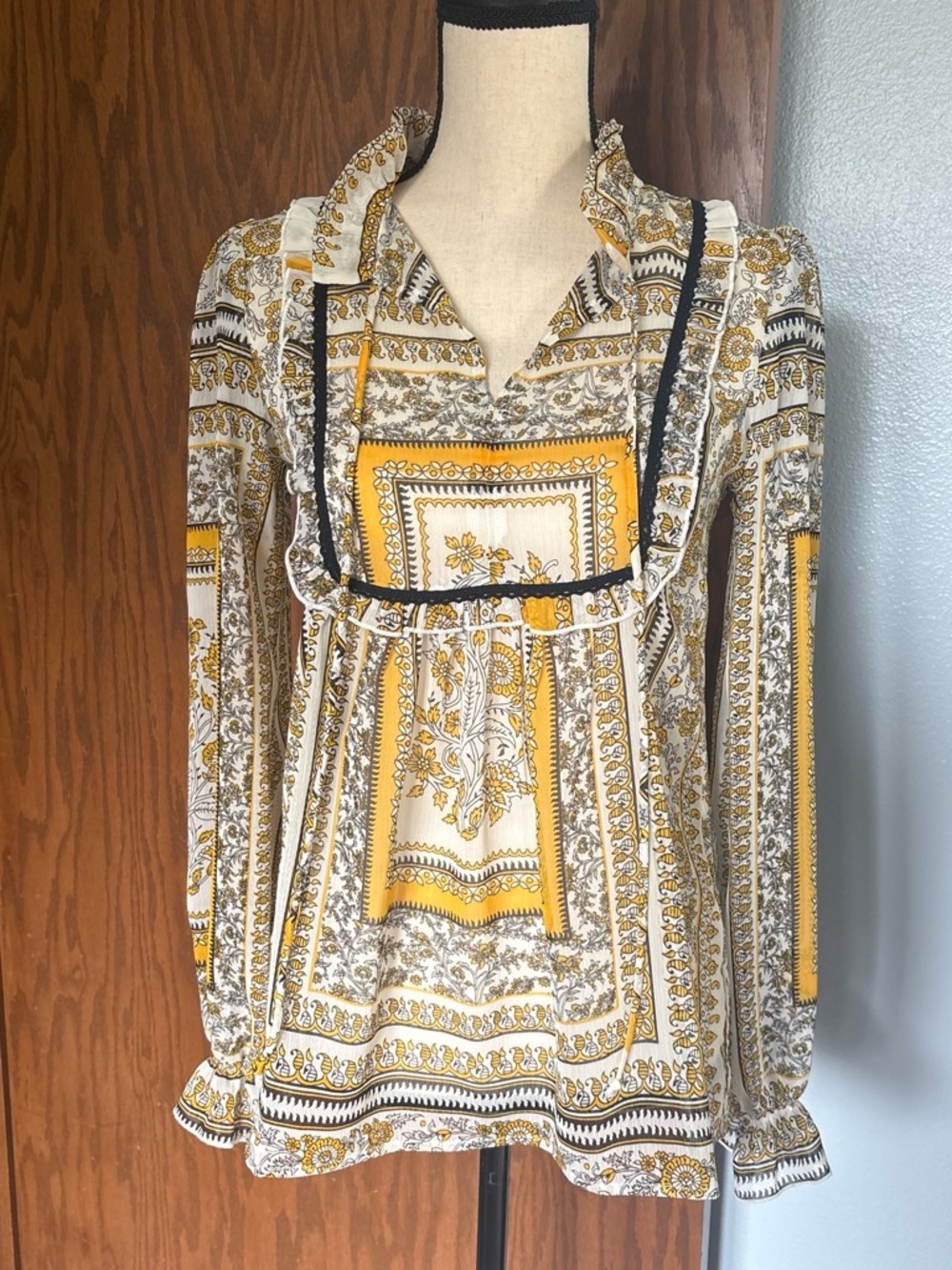 Lily White 70’s Blouse